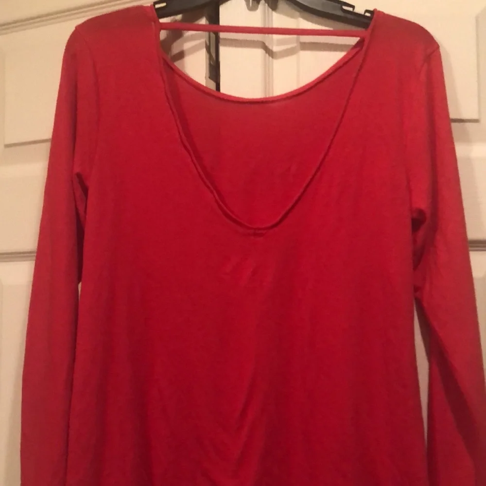 Victoria’s Secret- XSmall - Angel Long Sleeve Sleep Shirt. Back is V-neck